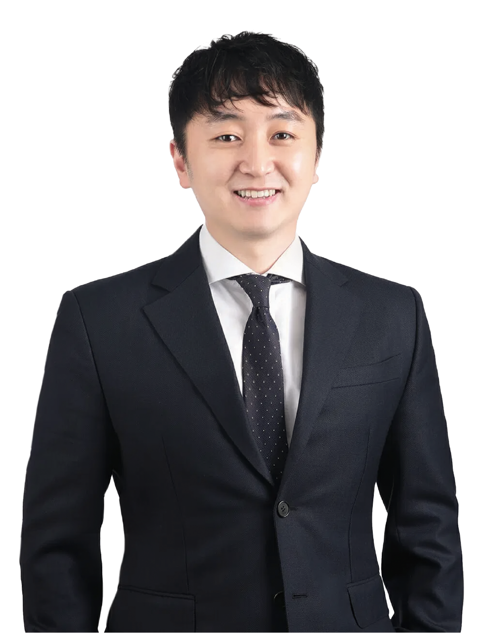 en_이영훈 Smiling man in a dark suit and dotted tie, against a white background.